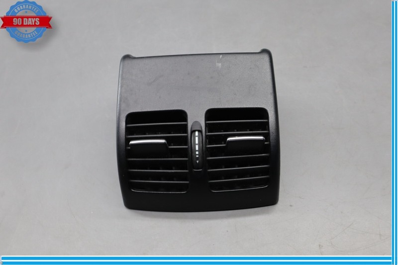 08-17 Mercedes W204 E350 C250 Rear Center Console AC Air Vent Trim Black Oem