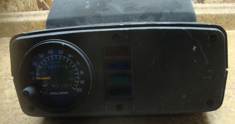 1995 Polaris Indy Sport Touring Snowmobile Speedometer Gauges Headlight Dash L11