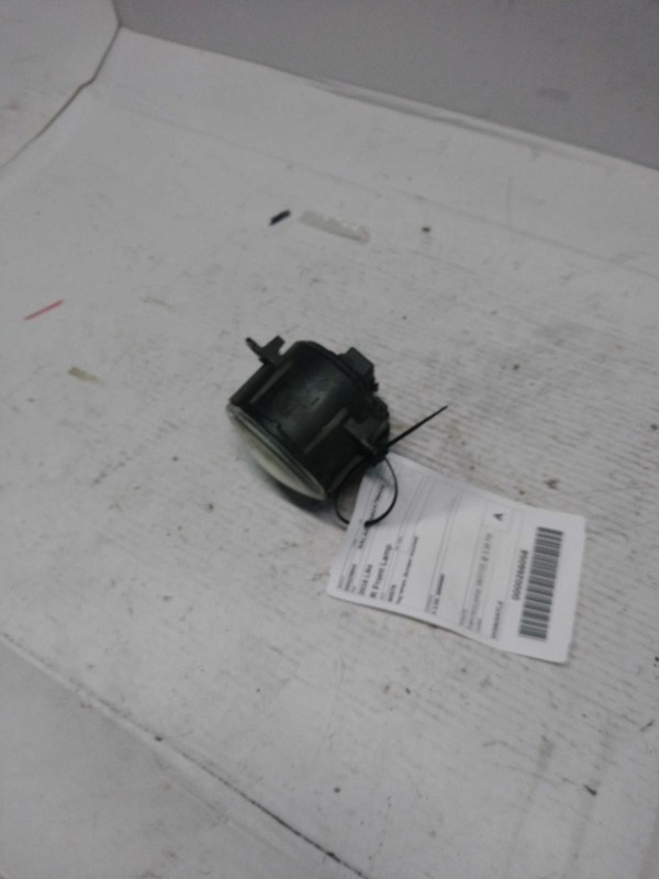 2016 Land Rover LR4 Right Grey Fog Light Assembly OEM LR057400 139K Miles
