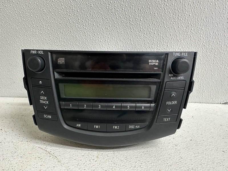 2006-2008 Toyota Rav4 Radio Stereo 2 DIN Disc CD Player