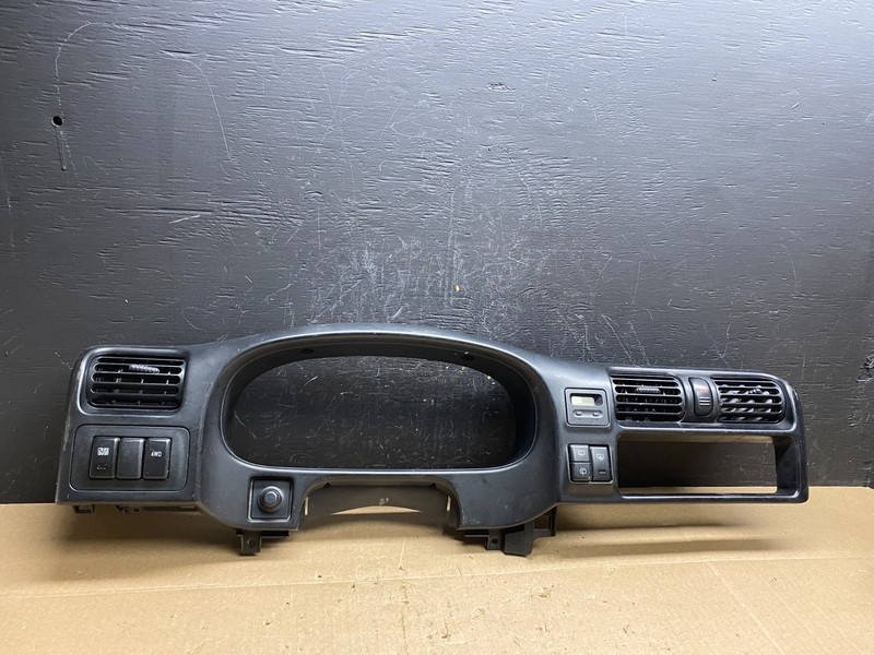 1998 to 2002 Isuzu Rodeo Dash Cluster, AC Bezel/trim Black AC6600