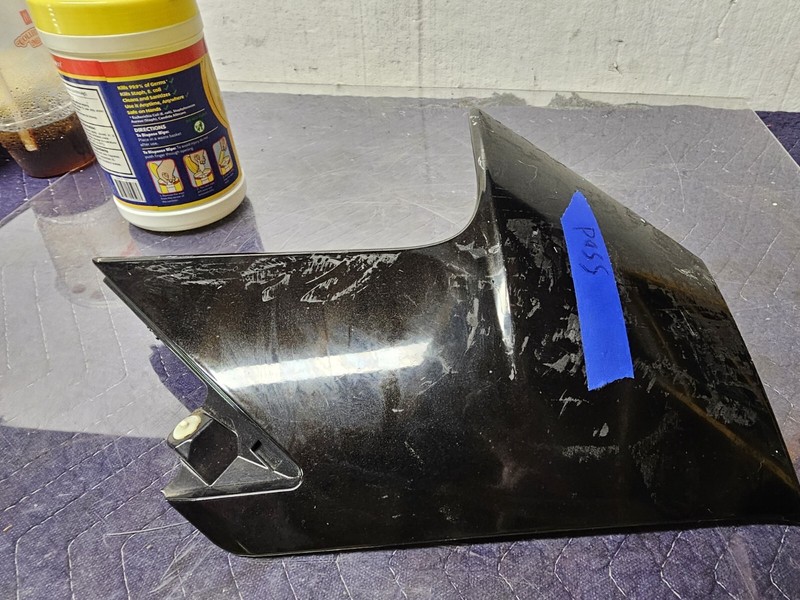 2015-2023 NISSAN MURANO REAR LIFTGATE RIGHT SPOILER END MOLDING OEM 960325AA0A