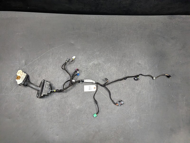 Front Right Door Wiring Harness 2019 Jeep Grand Cherokee 68413697AA 2020 2021