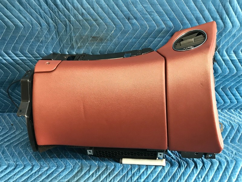 06-11 Mercedes W219 CLS500 Dash Glovebox Storage Tray Compartment Assembly Red