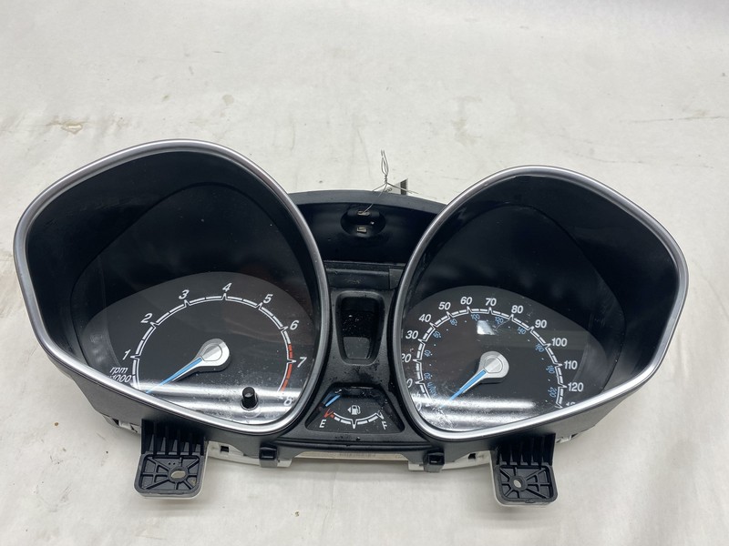 2017-2019 FORD FIESTA HATCHBACK INSTRUMENT CLUSTER GAUGE SPEEDOMETER 32K OEM