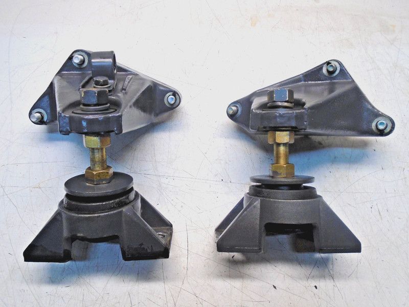 X2 OMC COBRA 2.3 FORD 4 CYL MOTOR MOUNTS 983903 912482 912483