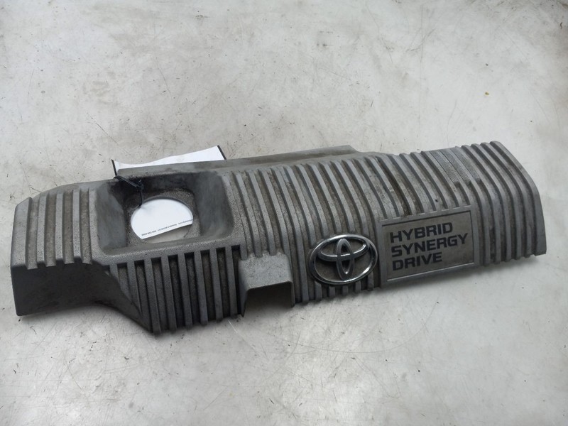 13 TOYOTA PRIUS ENGINE COVER