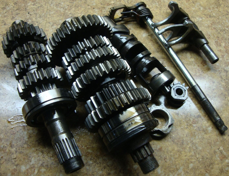 2001 Suzuki Katana GSX600F GSX 600 F GSX600 Engine Transmission Gears Shift Fork