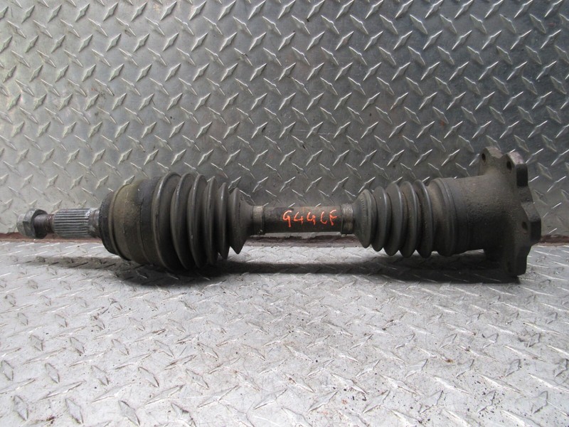2000-2006 CHEVROLET SUBURBAN 1500/ TAHOE RIGHT PASSENGER FRONT AXLE SHAFT