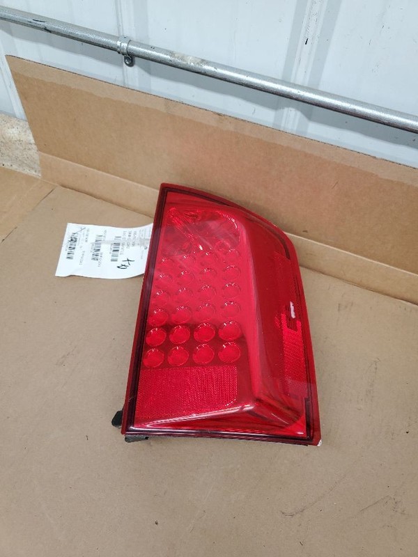 Passenger Right Tail Light Fits 04-10 INFINITI QX56 299134
