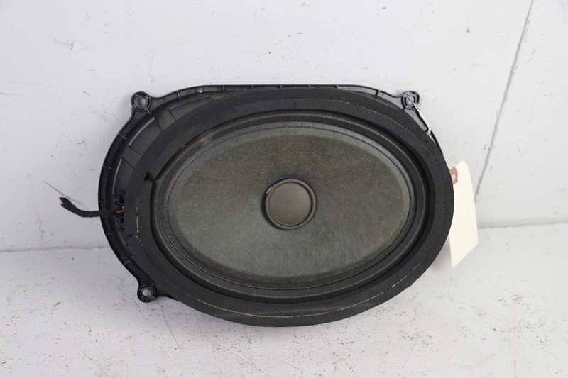 2014 - 2017 MASERATI GHIBLI M157 REAR TRUNK SUBWOOFWER SPEAKER 670009429 OEM