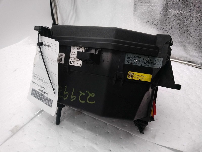 2019 KIA Stinger OEM Fuse Box Grey 91950J5620 96000 Miles - Fast Shipping