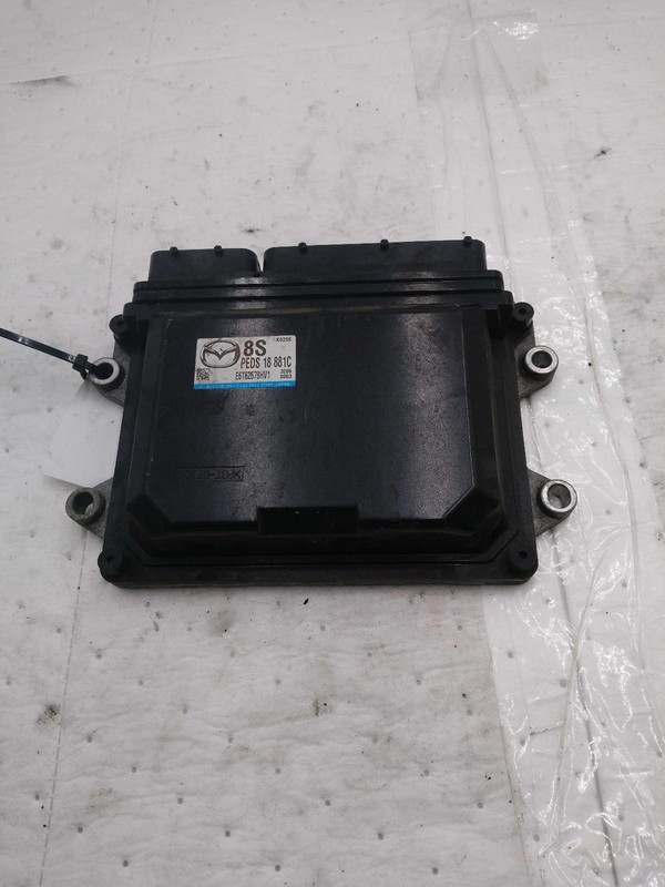 2013 Mazda 3 Engine Control Module ECM L5J518881 OEM Black 140K Miles