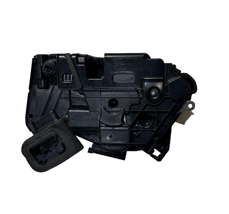 VOLKSWAGEN PASSAT 2012-22 REAR RIGHT PASSENGER SIDE DOOR LOCK LATCH ACTUATOR OEM