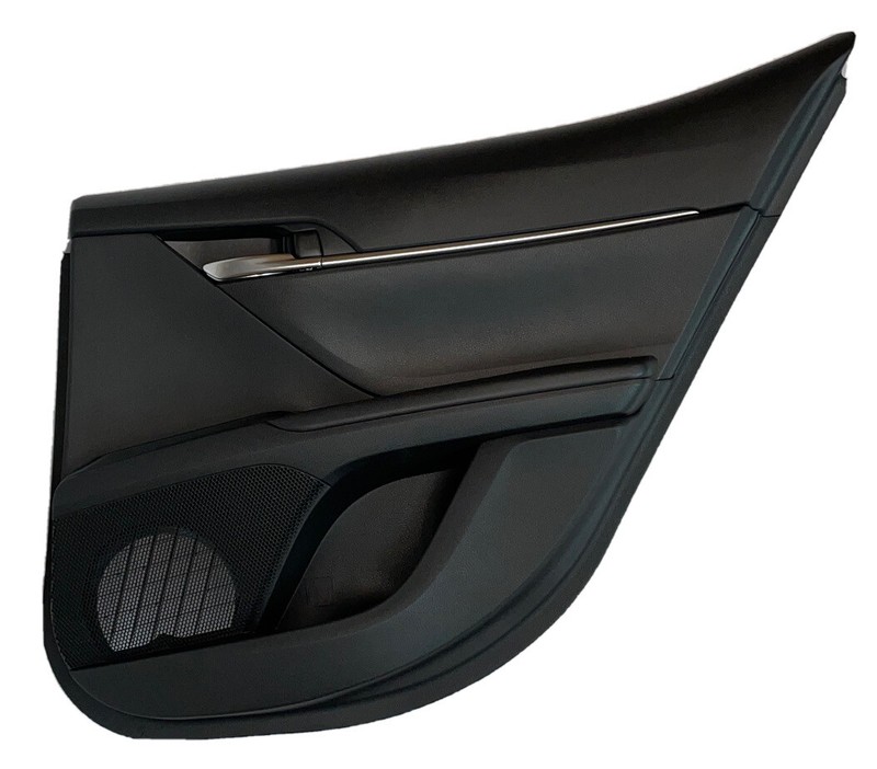 Toyota Camry door panel trim 18 20 rear right side black assy OEM 6763006K60C2