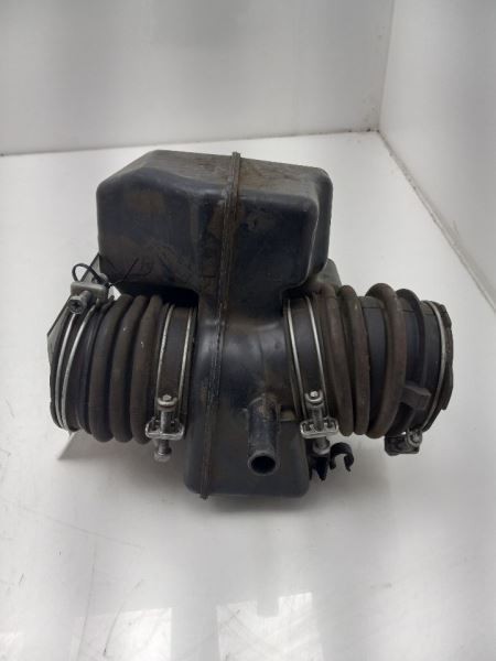 2005 LEXUS ES330 3.3L AIR CLEANER RESONATOR TUBE