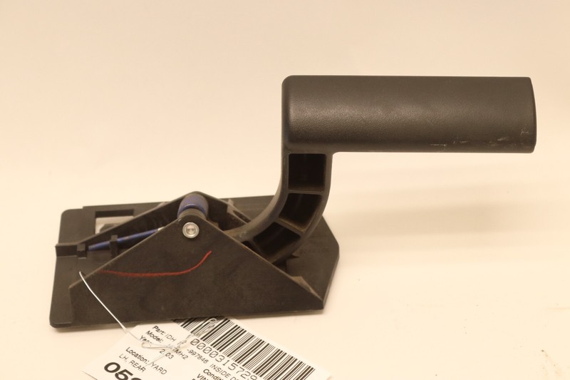 2003-2007 HUMMER H2 REAR LEFT SIDE INTERIOR DOOR HANDLE OEM