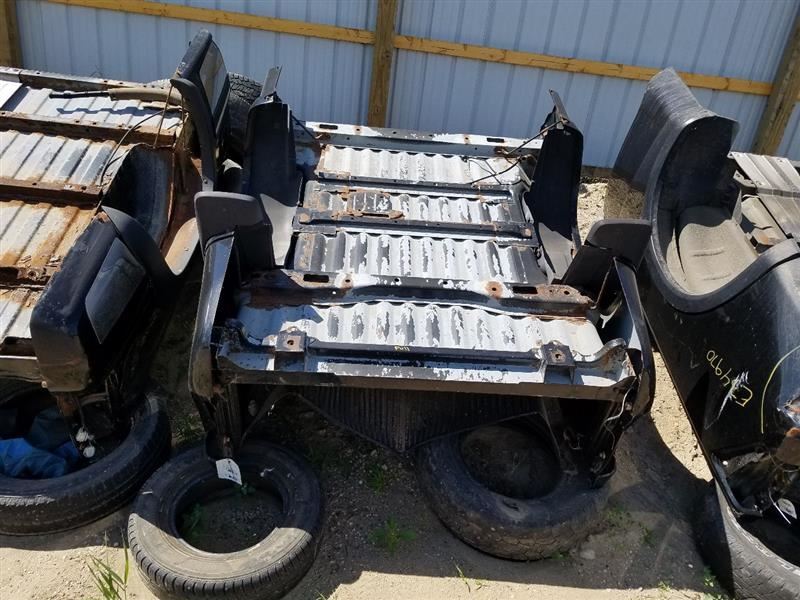 Pickup Box Fleetside Extended Cab With Flare Fits 04-12 CANYON 202733