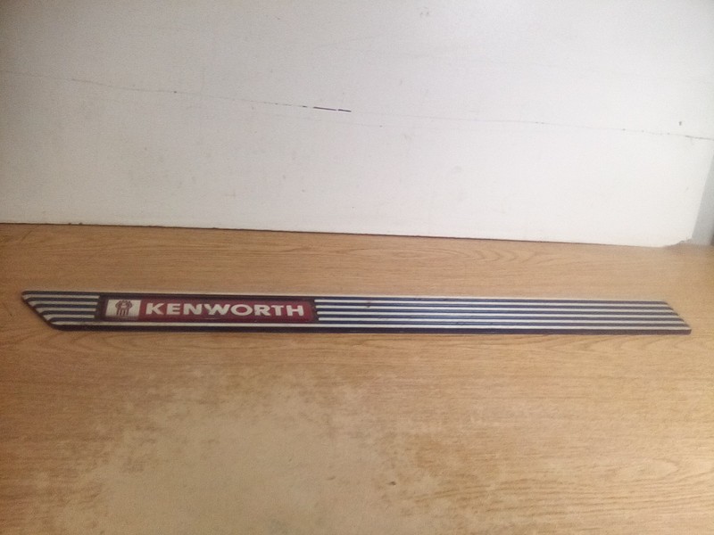 Kenworth T680 S60-1363R Threshold Plate Right Side