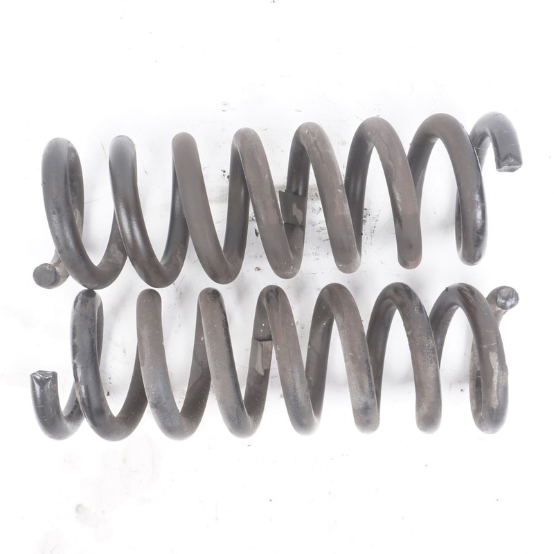 2014 - 2020 Maserati Ghibli Rear Left Right Coil Spring Set Of 2 OEM