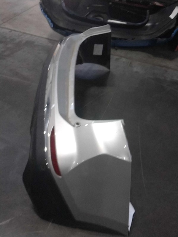 2019 Chevrolet Equinox OEM Silver Bumper Assembly, Used, 39K Miles, Warranty