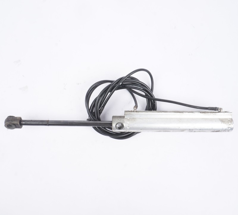 2006 - 2013 VOLVO C70 CONVERTIBLE ROOF TOP HYDRAULICSHOCK LINE 13, 14 OEM