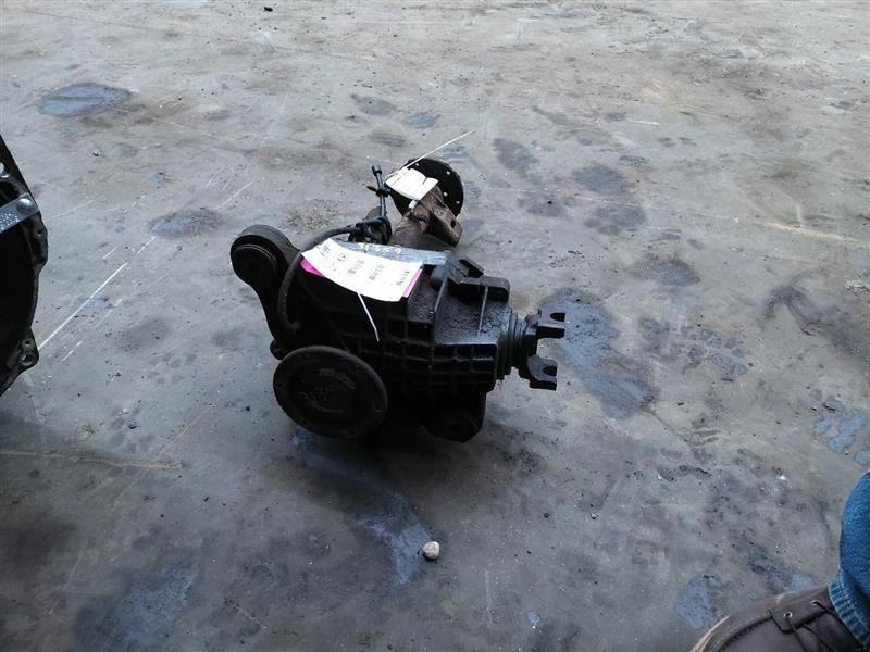 Carrier Front Axle Classic Style 3.73 Ratio Opt GT4 Fits 97-00 TAHOE 252415