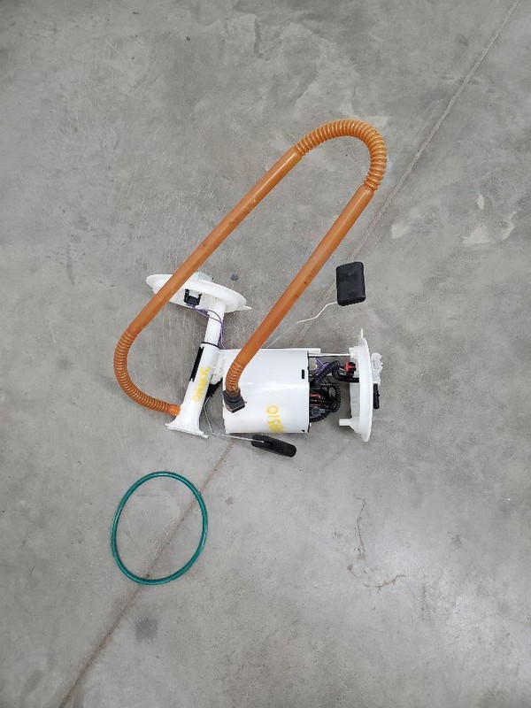 Fuel Pump Assembly Primary Module Unit Fits 11-15 DURANGO 273158