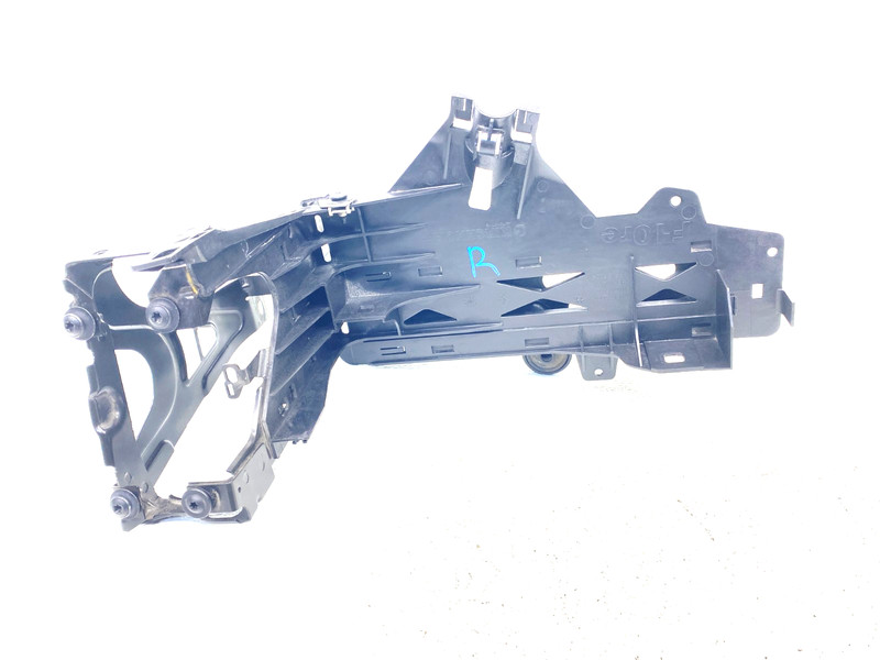 14 15 16 BMW 535i F10 FRONT RIGHT SIDE HEADLIGHT SUPPORT BRACKET #A0.53