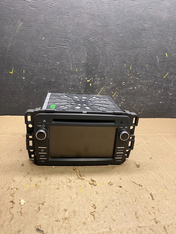 2007 to 2014 Chevrolet GMC Cadillac Radio Screen Display X2047 DG