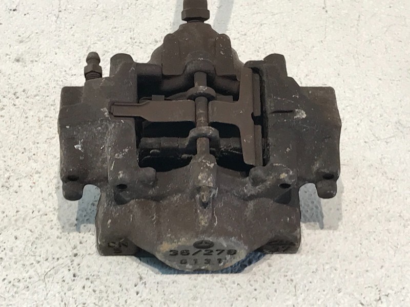 06-11 MERCEDES SLK280 SLK300 REAR LEFT LH DRIVER SIDE BRAKE CALIPER OEM