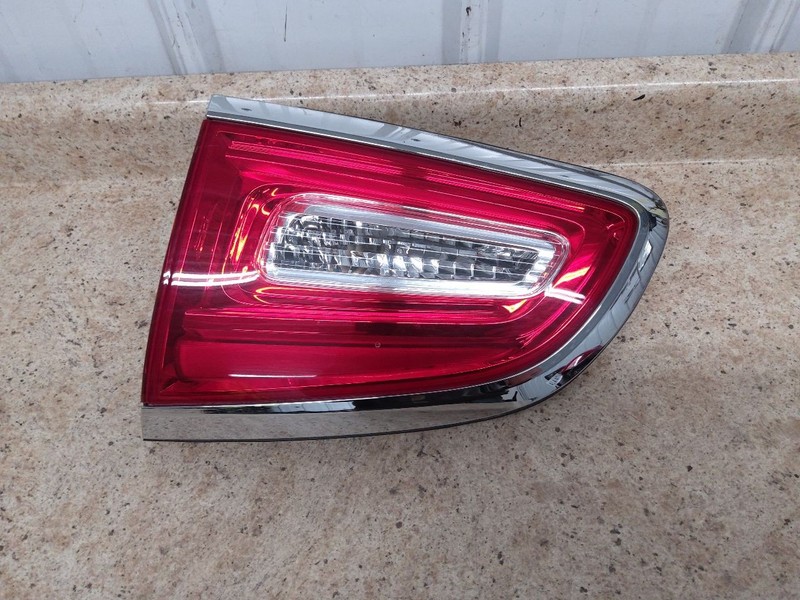 Passenger Right Tail Light Lid Mounted Fits 13-17 ENCLAVE 304304