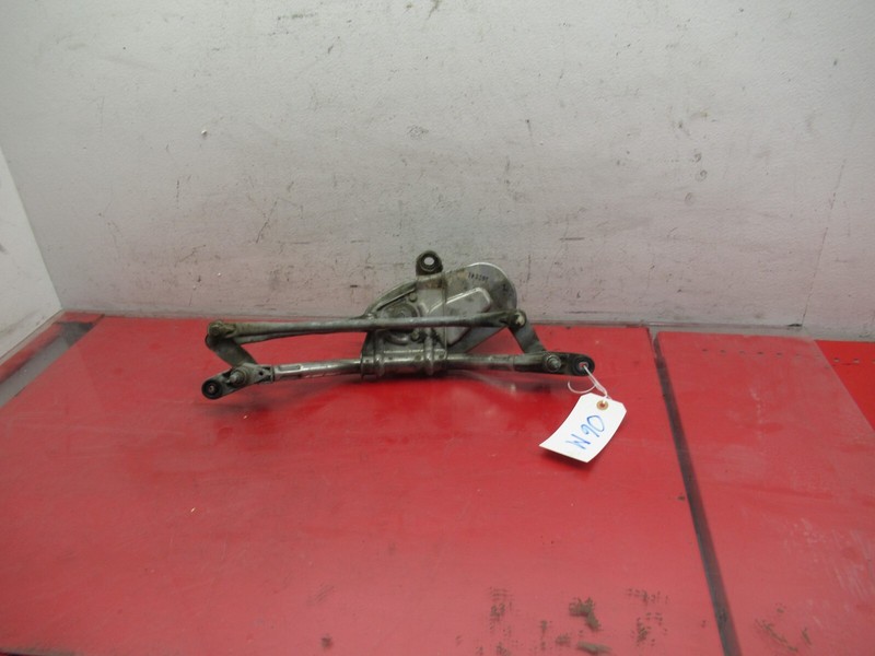 04-12 MASERATI QUATTROPORTE WINDSHIELD WIPER LINKAGE W/ MOTOR OEM