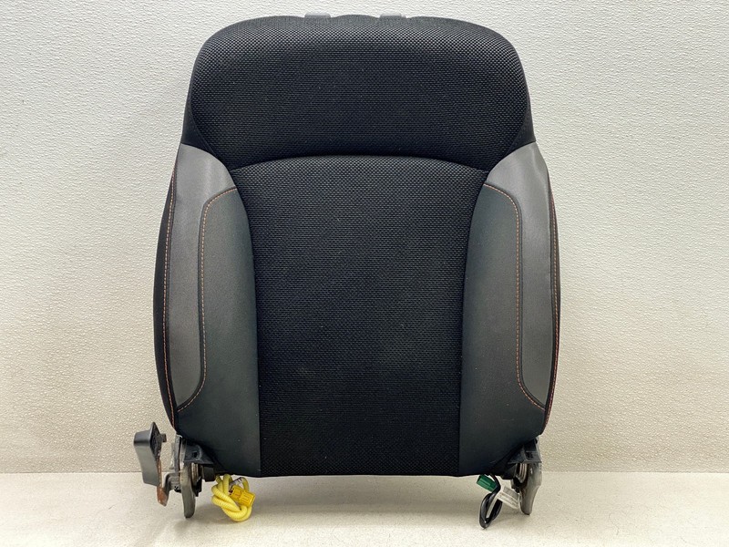 16-17 SUBARU CROSSTREK FRONT RIGHT PASSENGER SIDE UPPER SEAT CUSHION OEM LOT773
