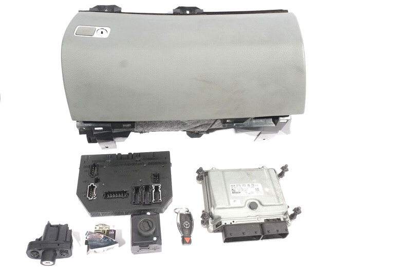 2007 - 2009 MERCEDES BENZ S550 W221 IGNITION KEY SET OEM