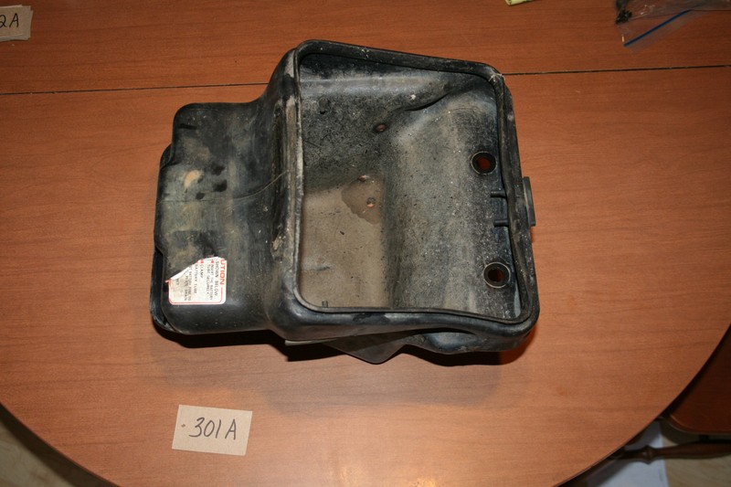 1983 Honda ATC 200E Trunk Housing Compartment Storage 83 ATC 200M 185