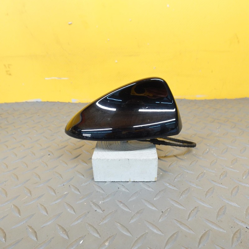 2023-2025 DODGE HORNET ROOF EXTERIOR SHARK FIN ANTENNA MODULE & COVER OEM