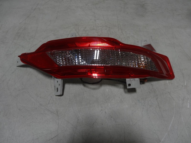 2022-2024 Hyundai Tucson Right Halogen Rear Tail Light OEM #92406-N9000