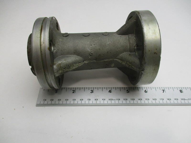 434391 0434391 OMC Evinrude Outboard 40-60 HP Prop Shaft Bearing Carrier 0397188