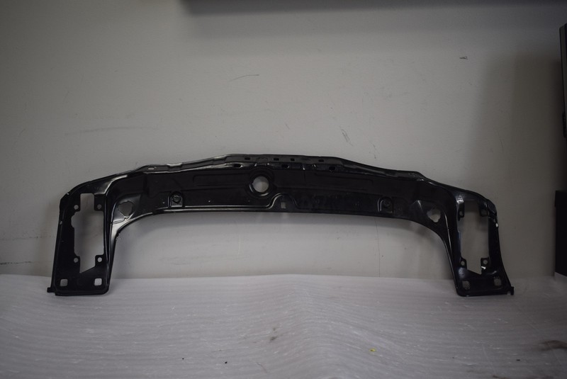 2010-2018 BMW E1 SERIES FRONT REINFORCEMENT BAR OEM