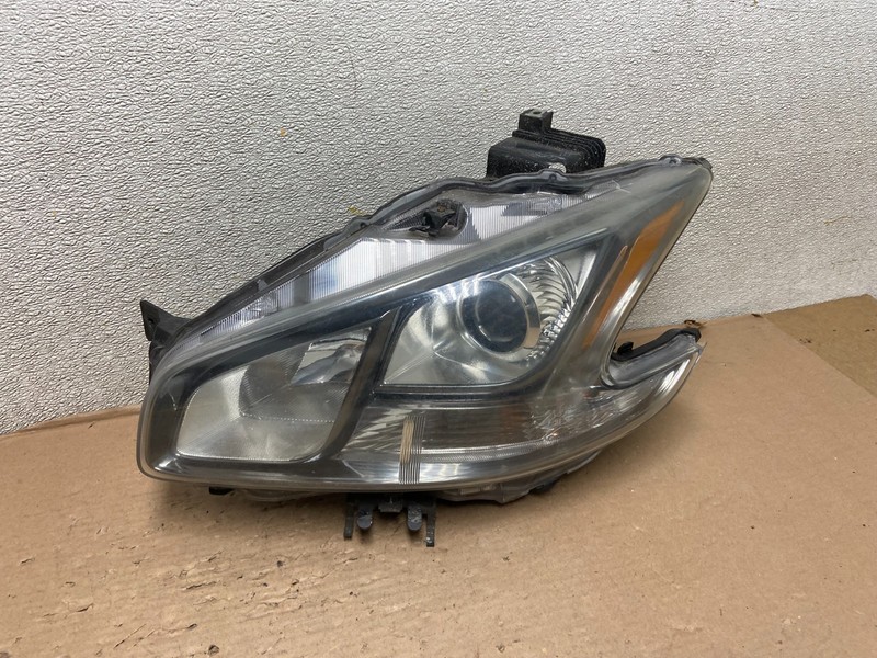 2009-2014 Nissan Maxima Headlight Left Driver Side Xenon HID OEM AB0199 DW