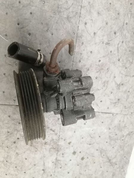 Power Steering Pump Fits 05-10 300 1393095