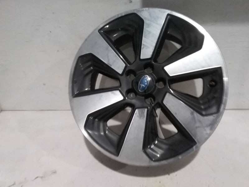 2017-2018 Subaru Forester Wheel Rim 17x7 Alloy 6 Spoke Machined Face Gray Pocket