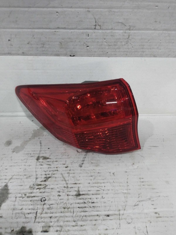 2015 Acura RDX Left Tail Light Assembly Grey 163190 Used 139K Miles