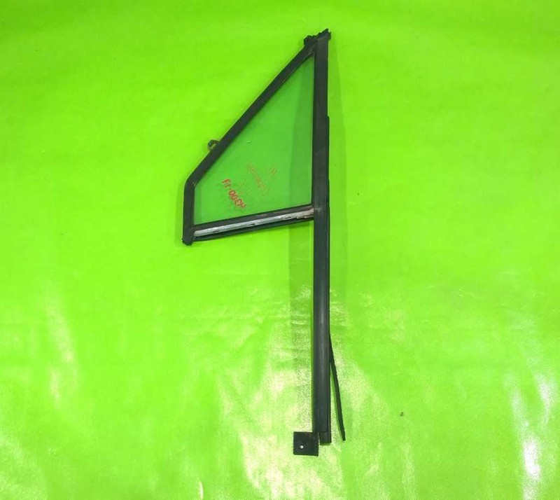 84-96 CHEROKEE DRIVER LEFT FRONT VENT GLASS STATIONARY OEM 4300-17