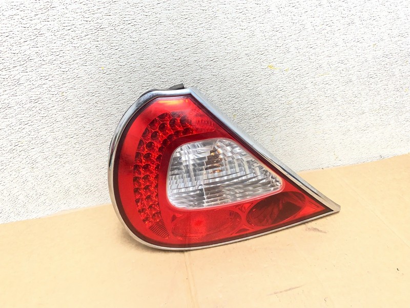 2008 to 2009 Jaguar XJ8 Left Driver LH Side Tail Light OEM AA1177 DW
