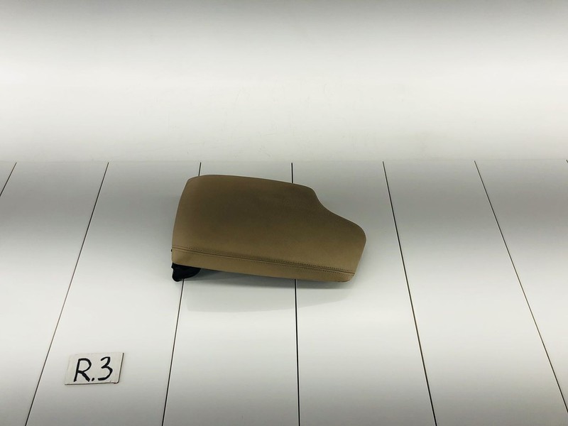 13-18 BMW 320I F30 FRONT CENTER CONSOLE STORAGE COVER ARMREST BEIGE OEM