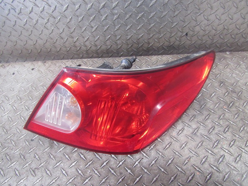 07 08 CHRYSLER SEBRING RIGHT PASSENGER REAR QUARTER PANEL MOUNTED SDN
