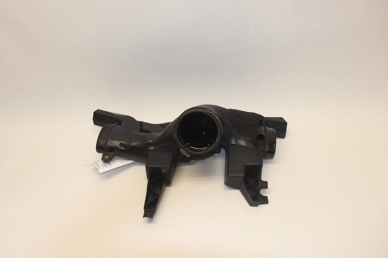 2014-2022 RANGE ROVER ENGINE MOTOR AIR INTAKE CENTER HOSE RESONATOR PIPE OEM