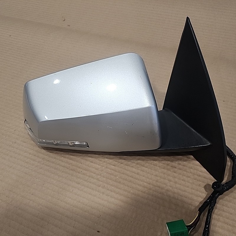 LH 2013 - 2017 CHEVROLET GMC PASSENGER RH Side View Door Mirror W/ Blind Spot